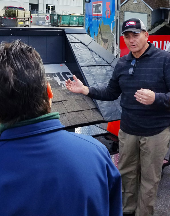 Rick the Roofer in action - 2019 Florida contractor event (thumb)